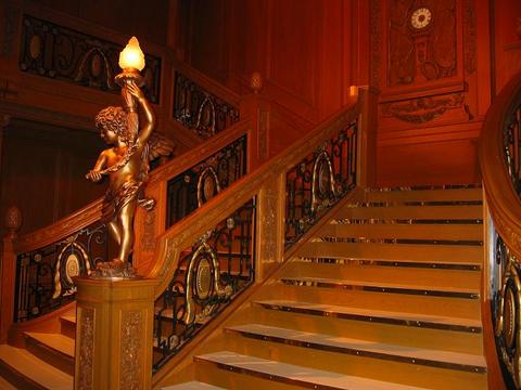 Steps of Titanic replica in Orlando, FL