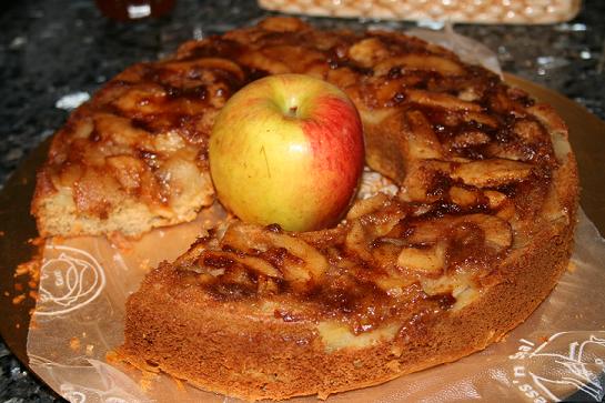 Apple coffee cake