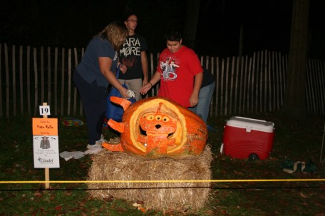 Pumpkin_Carve_2012 042